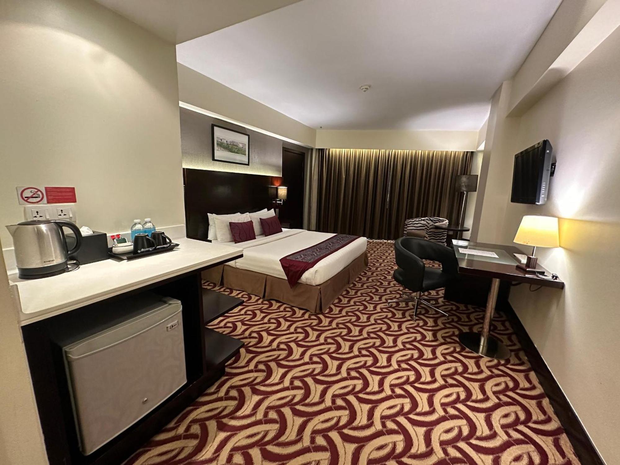 Ming Garden Hotel&Residences Kota Kinabalu Exterior foto